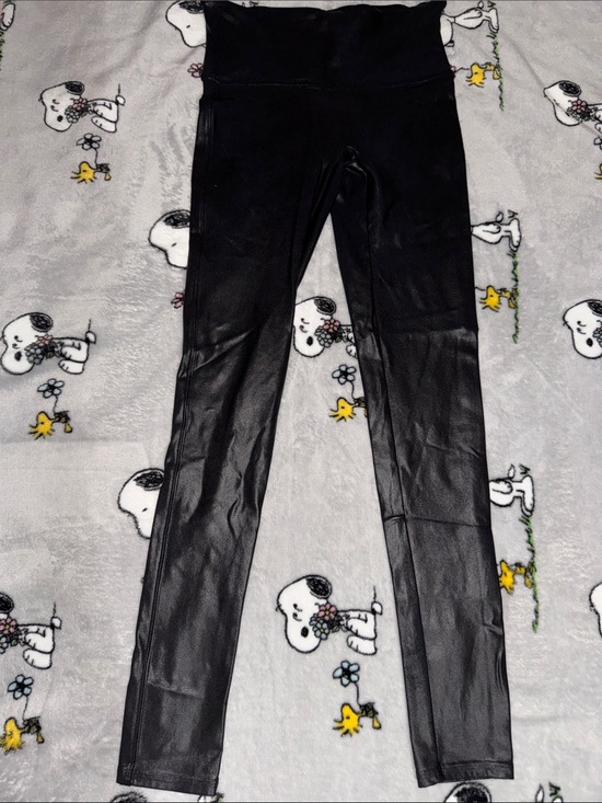 SPANX Pants - SPANX Faux Leather Leggings